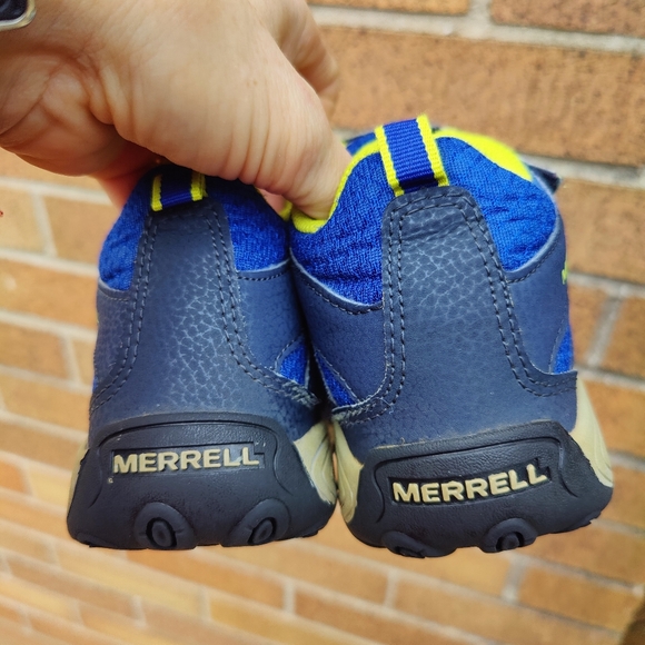 Kids Merrell Hiking Shoes - Picture 5 of 8